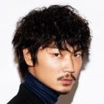 綾野剛の高校での活躍がヤバイ!?裏の性格がついに明らかに!?